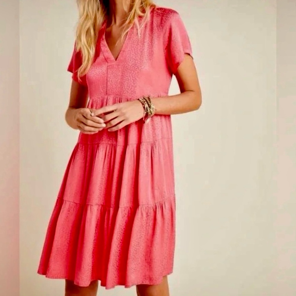 Maeve x Anthropologie-Sacha Jaquard  tiered hot pink knee length dress.Size XS